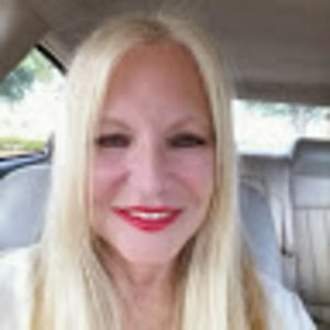 Meet your Posher, Carol